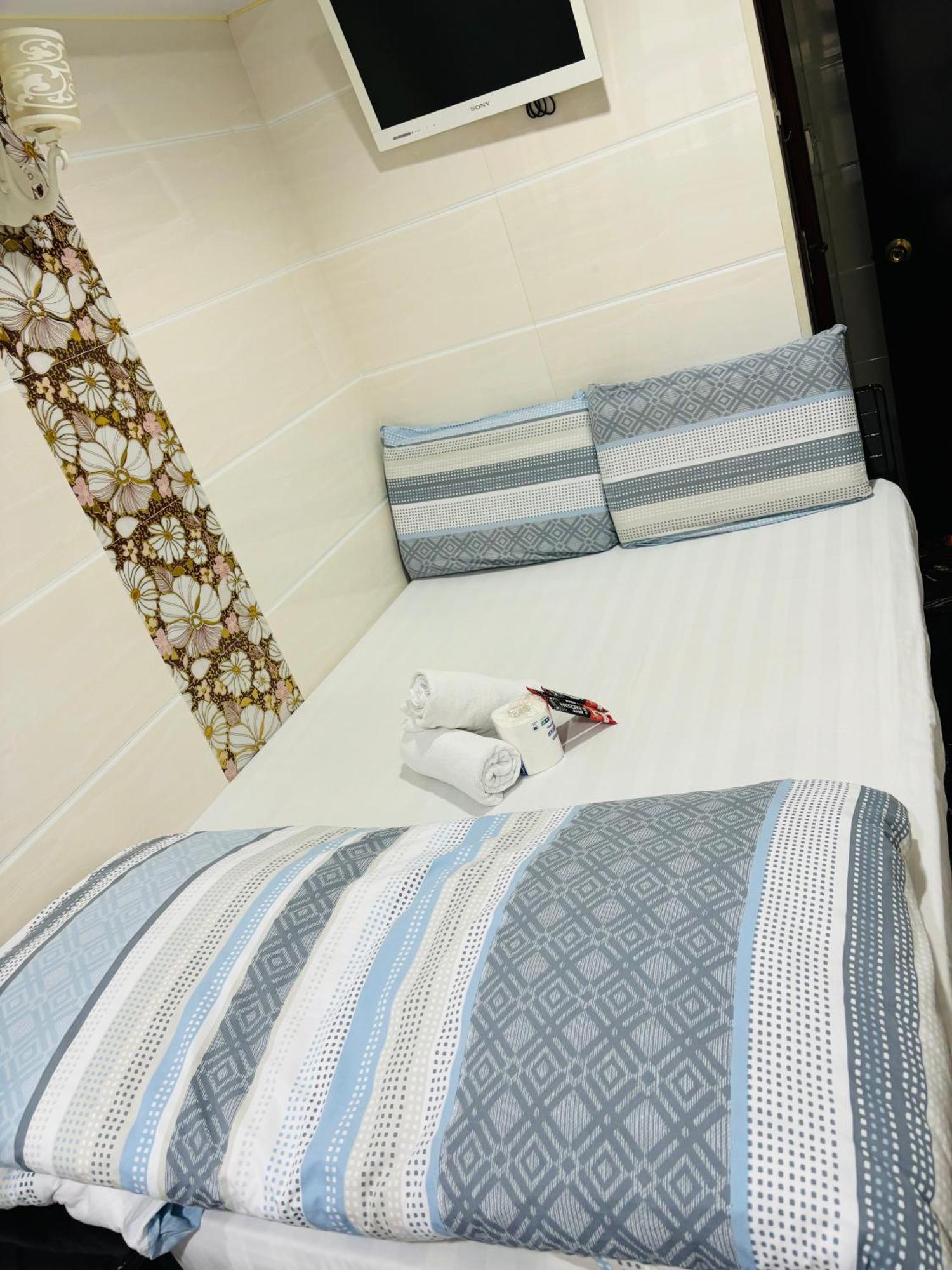 Holland Guest House Гонконг Экстерьер фото