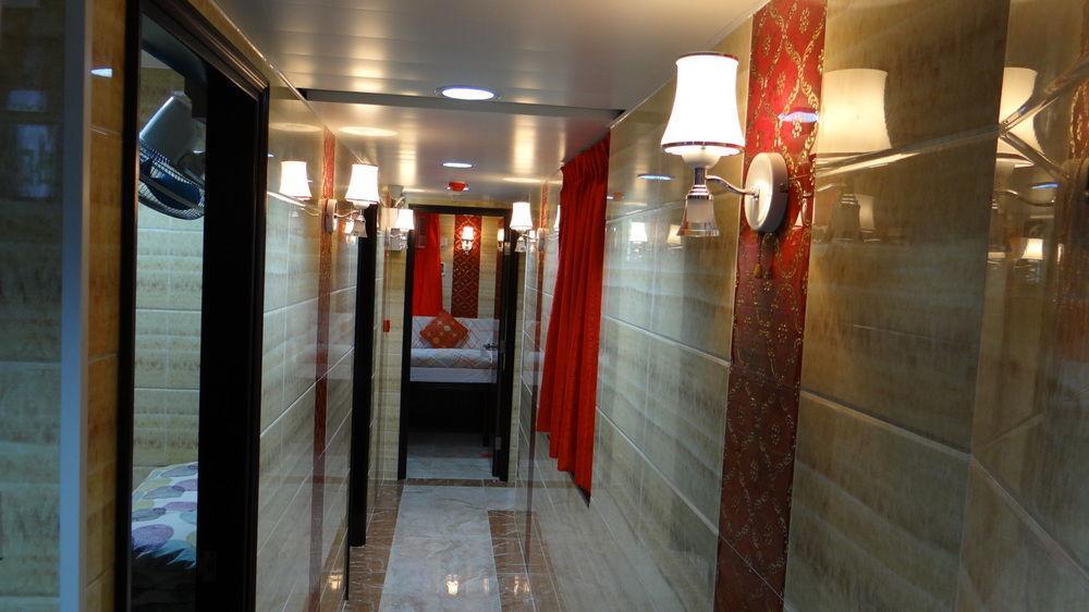 Holland Guest House Гонконг Экстерьер фото