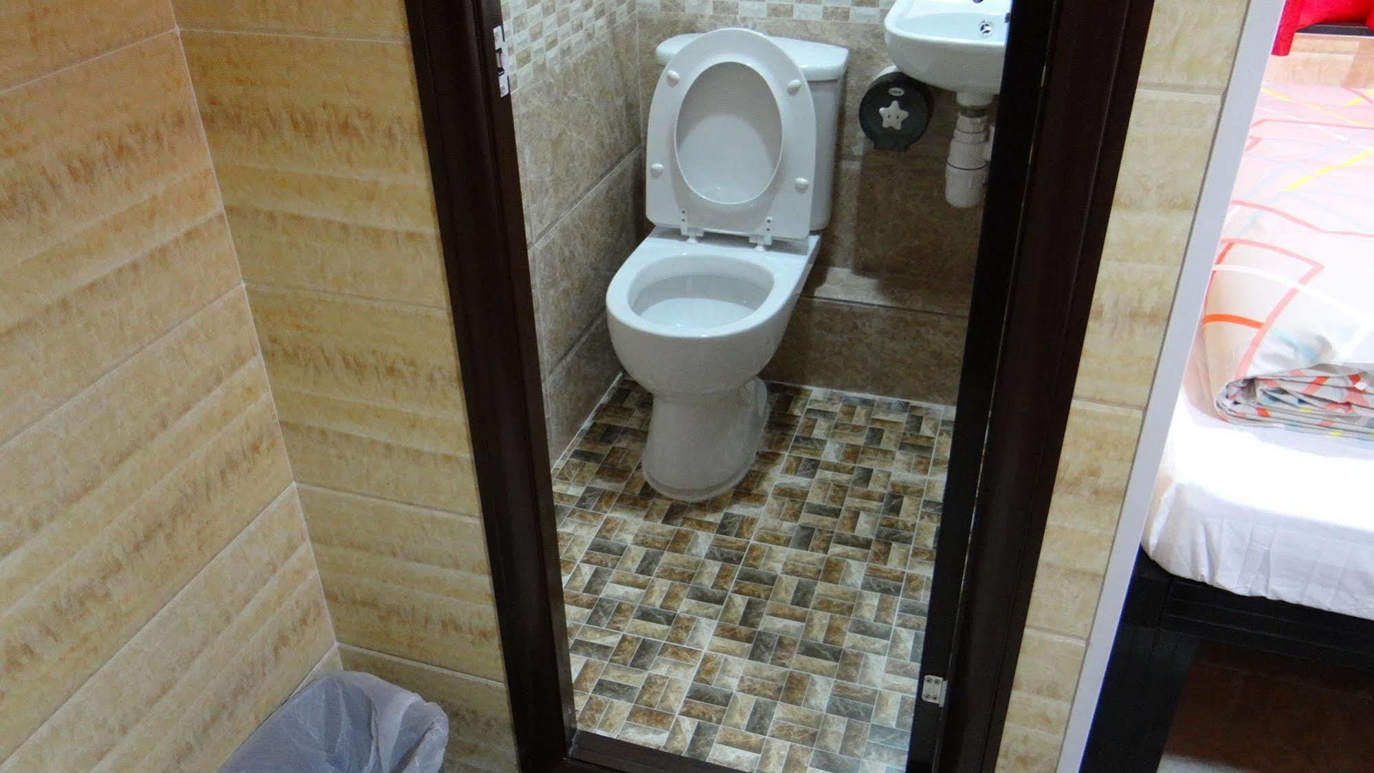Holland Guest House Гонконг Экстерьер фото