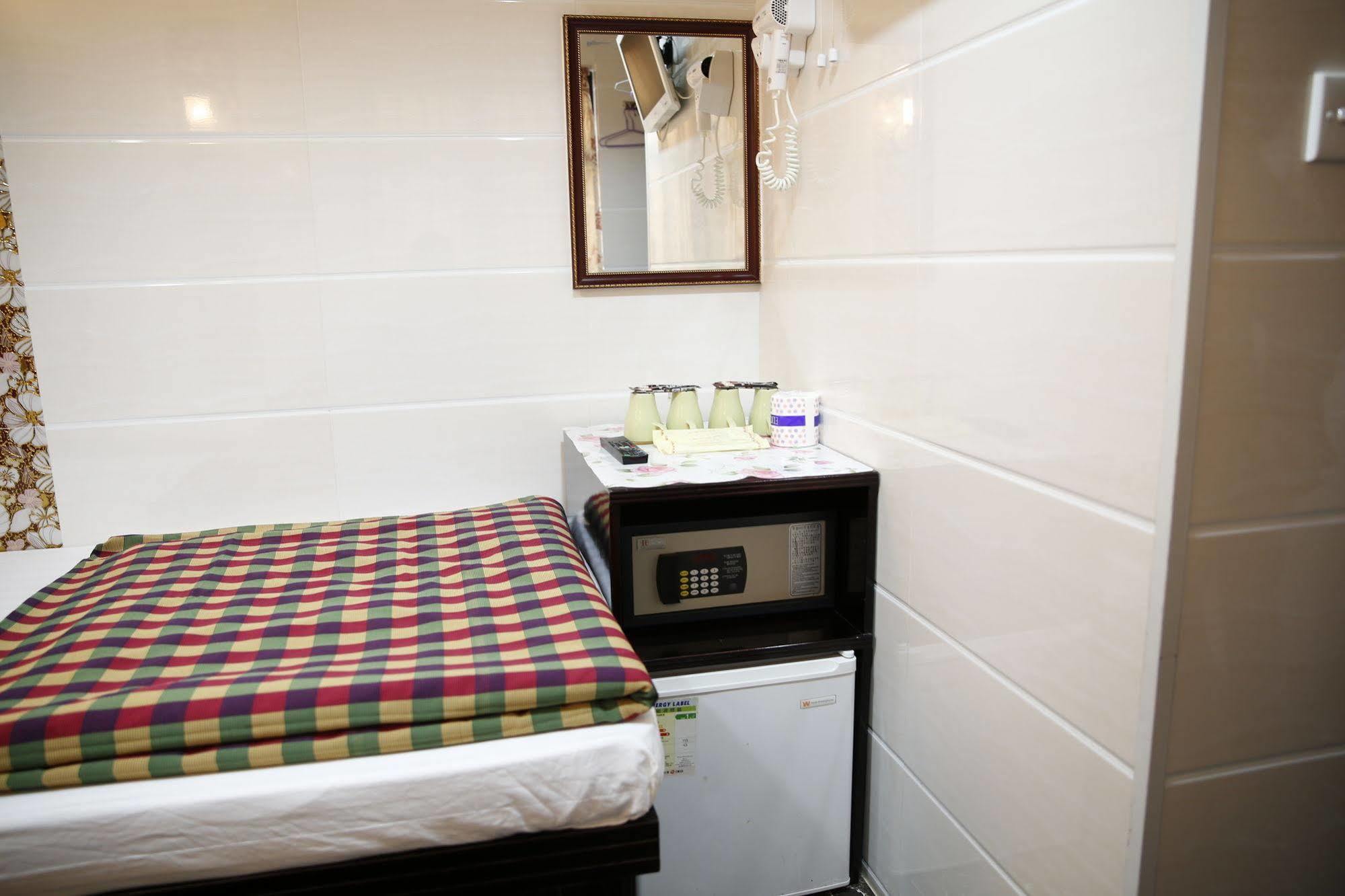 Holland Guest House Гонконг Экстерьер фото